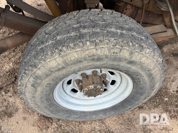 2000-ford-f350-image-36