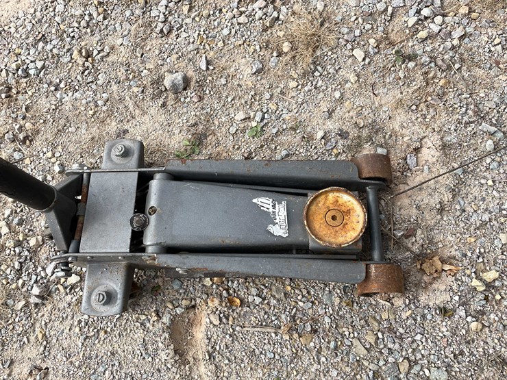 #3118-•-floor-jack-image-3