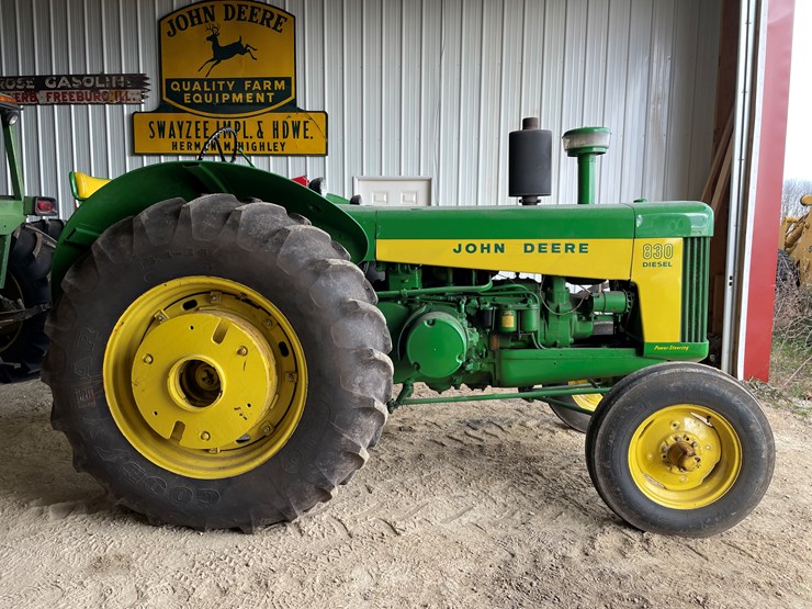 john-deere-830-image-3