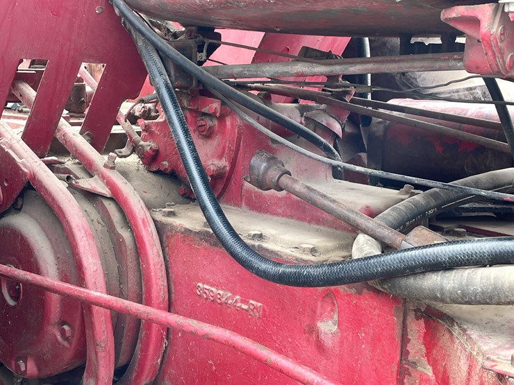 1956-international-600-image-14