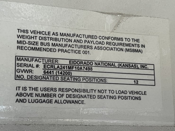2015-chevrolet-express-paratransit-bus-image-32