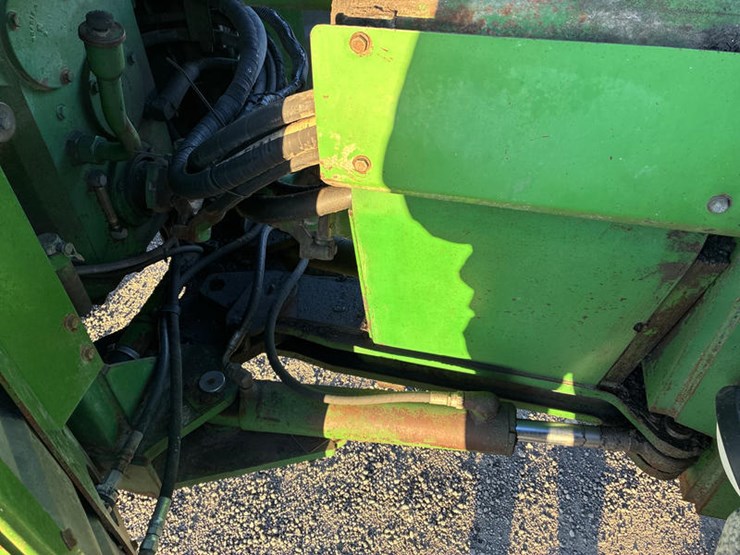 1994-john-deere-8870-image-32