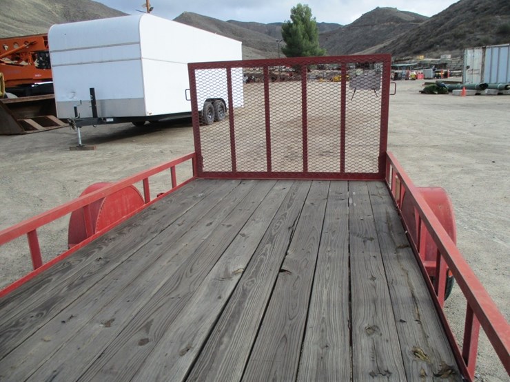 2016-utility-flatbed-image-5