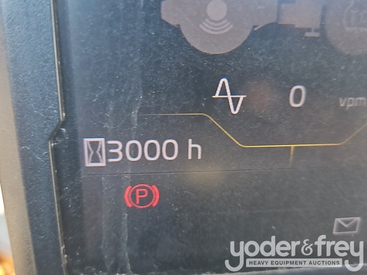 2018-volvo-sd115b-image-28