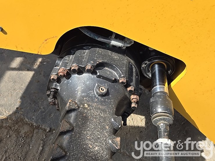 2019-caterpillar-tl1255d-image-49
