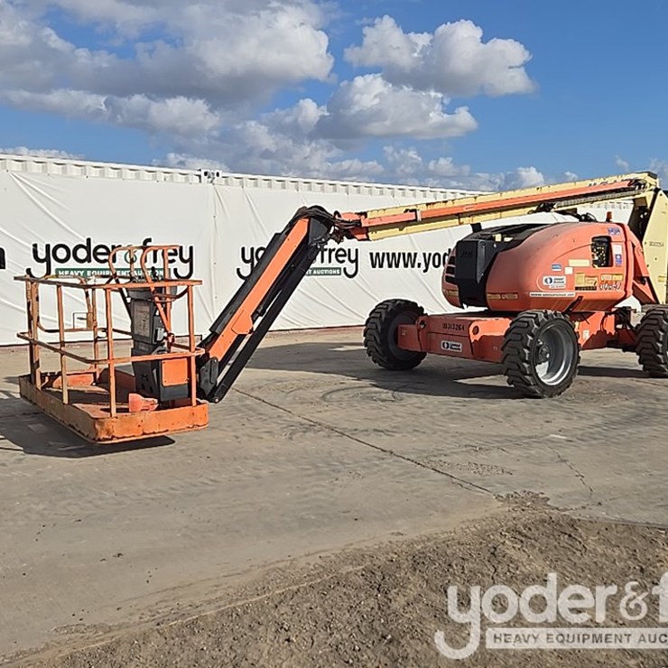 2014 JLG 600AJ