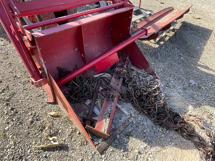 #3012-•-mccormick-farmall-h-narrow-front-tractor-with-loader-image-27