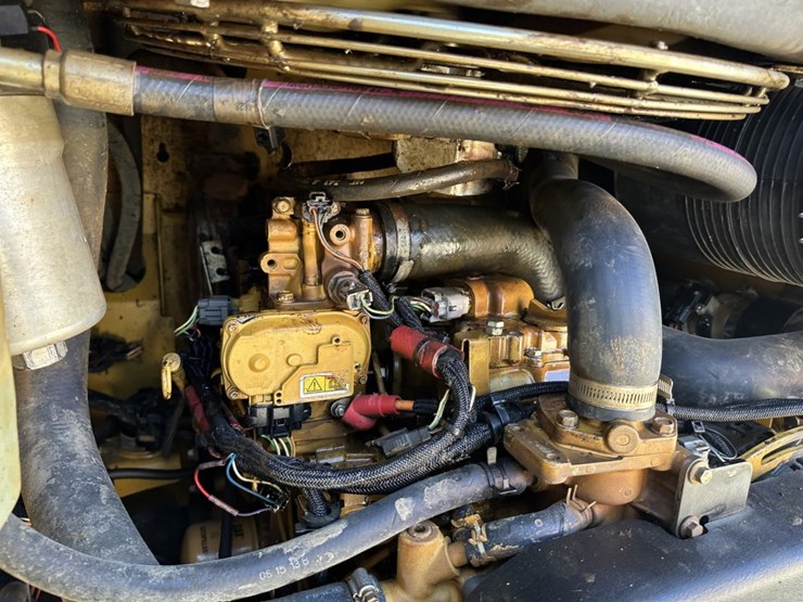 caterpillar-299d-image-21