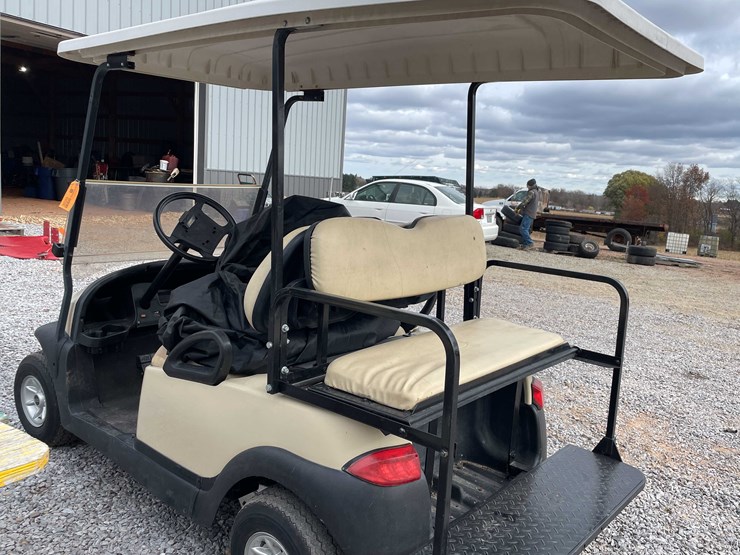 #3020-•-club-car-electric-golf-cart-image-6