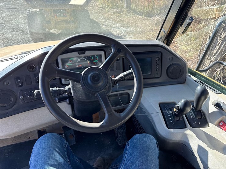 2015-caterpillar-745c-image-20