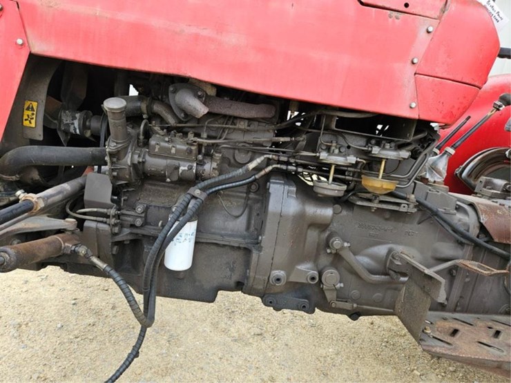 massey-ferguson-240-image-11