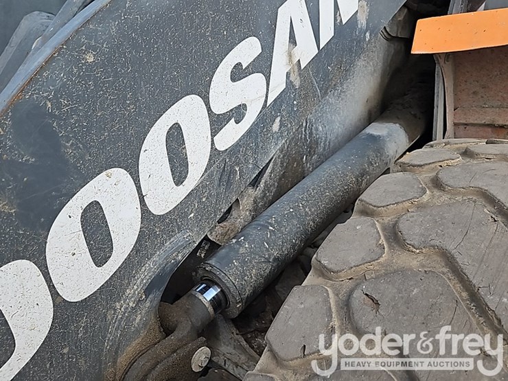 doosan-dl250-image-17