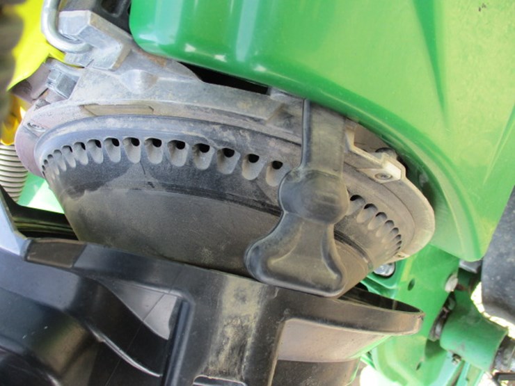 2016-john-deere-db60-image-18