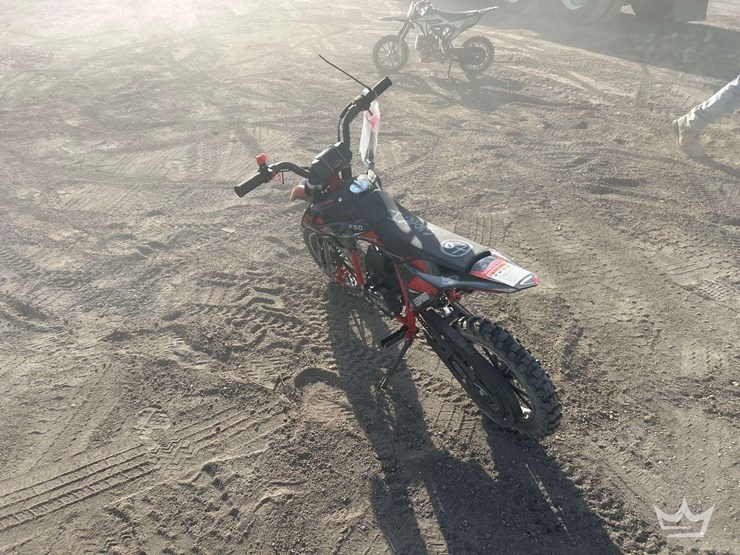 kids-dirt-bike-image-3