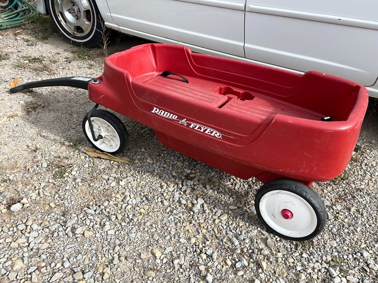 #3117-•-radio-flyer-wagon-image-1