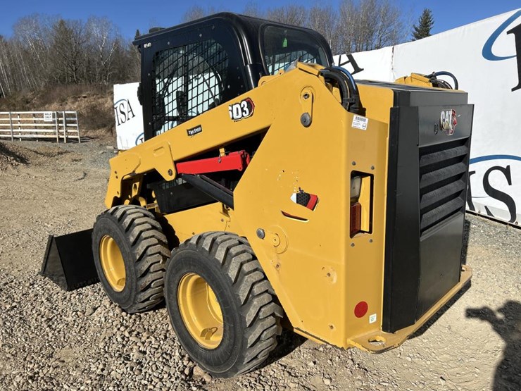 caterpillar-236d3-image-3