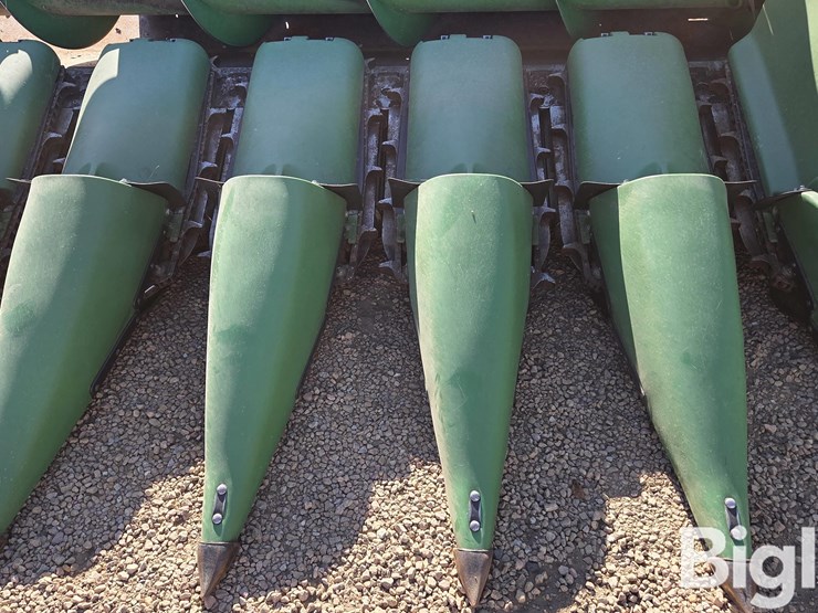 2013-john-deere-612c-stalkmaster-image-13