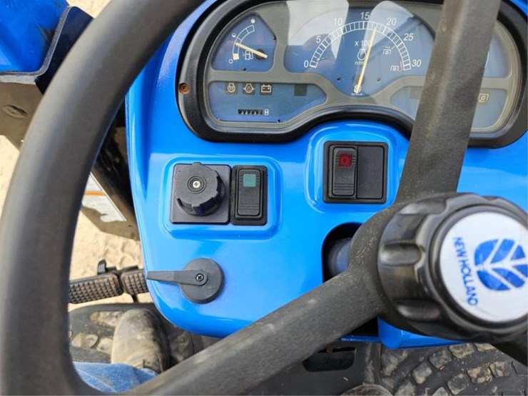 new-holland-tc45da-image-33