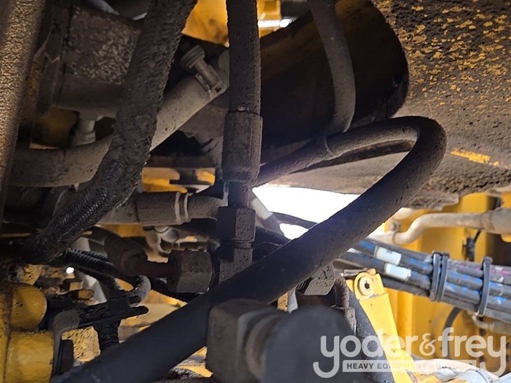 2014-caterpillar-938k-image-78