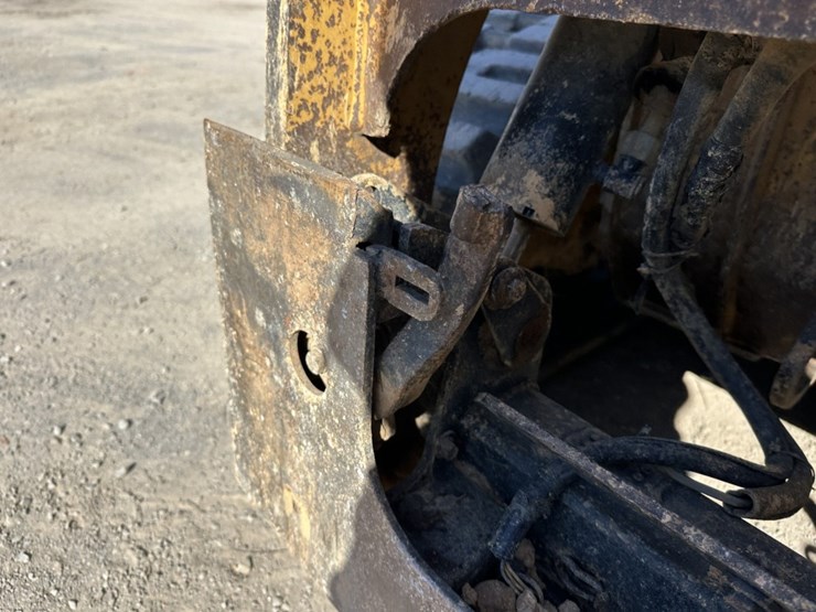 caterpillar-299d-image-12