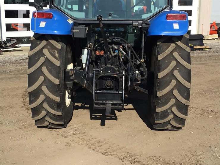new-holland-t5040-image-8