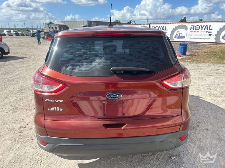 2016-ford-escape-image-30