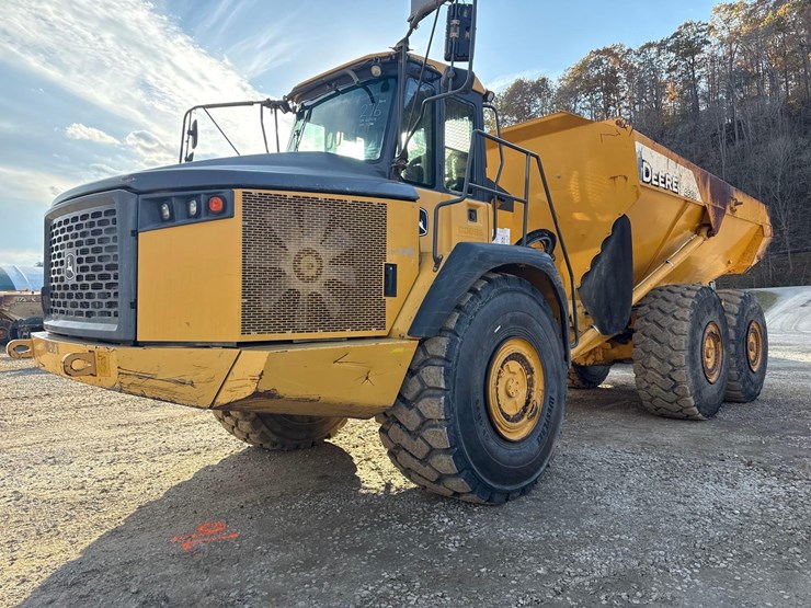 2015-deere-460e-image-1