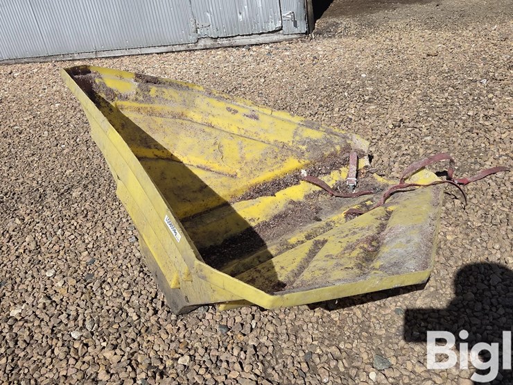 poly-auger-hopper-image-1