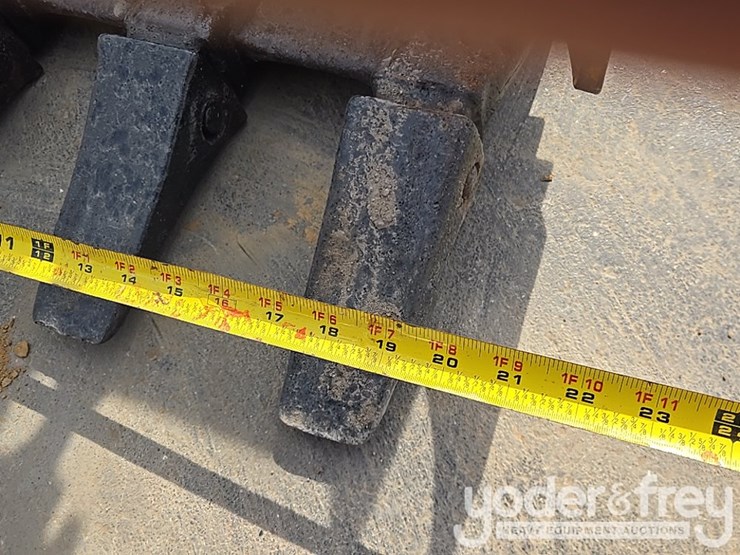 bobcat-331g-image-25