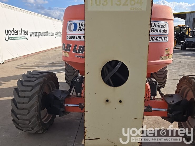 2014-jlg-600aj-image-67