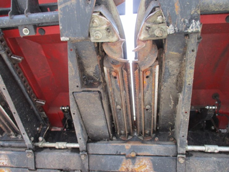 2019-mac-don-c3008-image-35