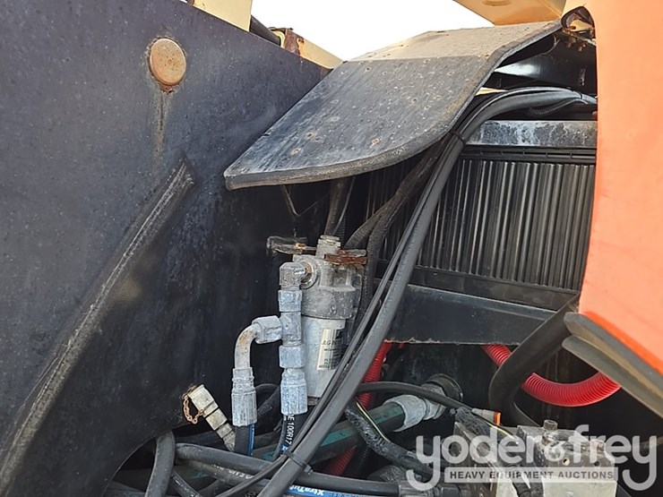 2015-jlg-600aj-image-73