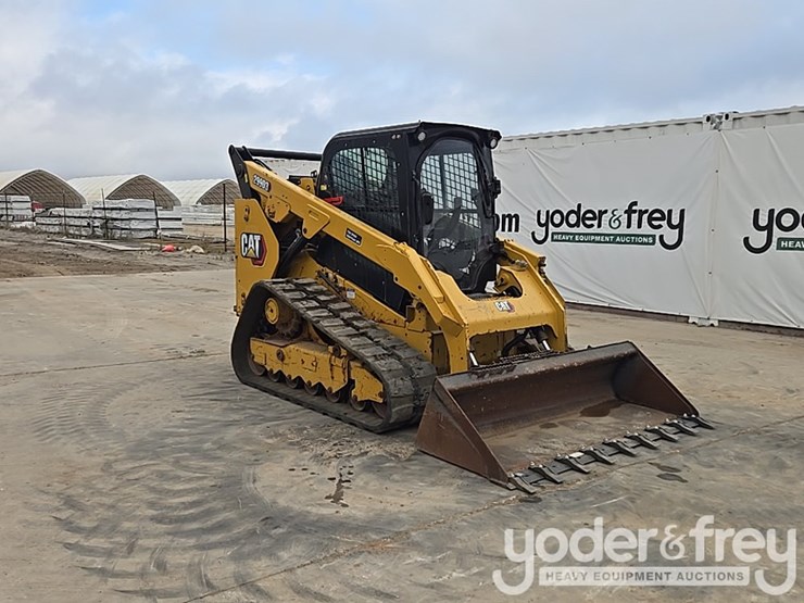 2021-caterpillar-299d3-image-7