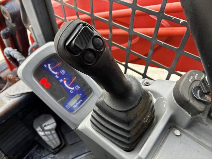 kubota-svl75-2-image-54