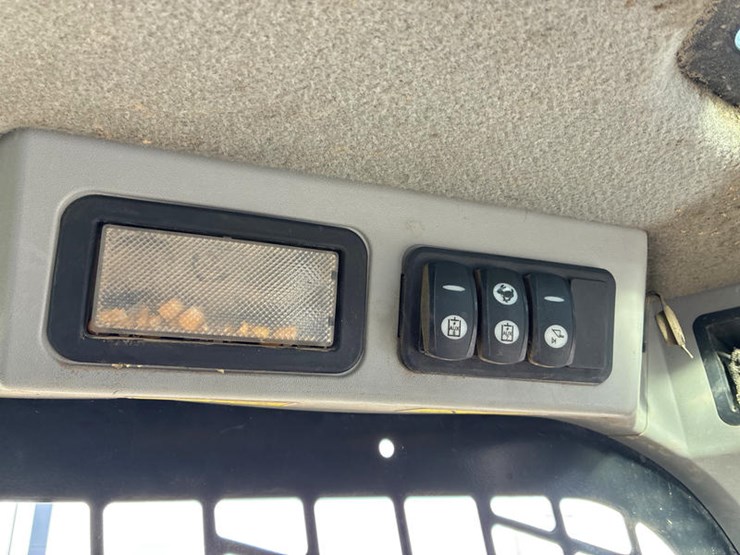 2018-caterpillar-259d-image-61