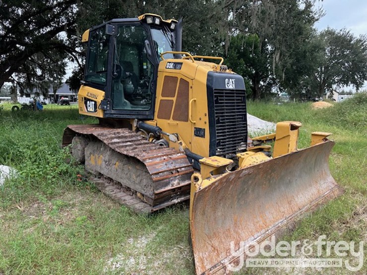 2017-caterpillar-d3k2-lgp-image-3