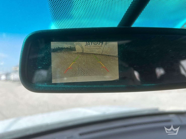 2015-ford-explorer-image-26