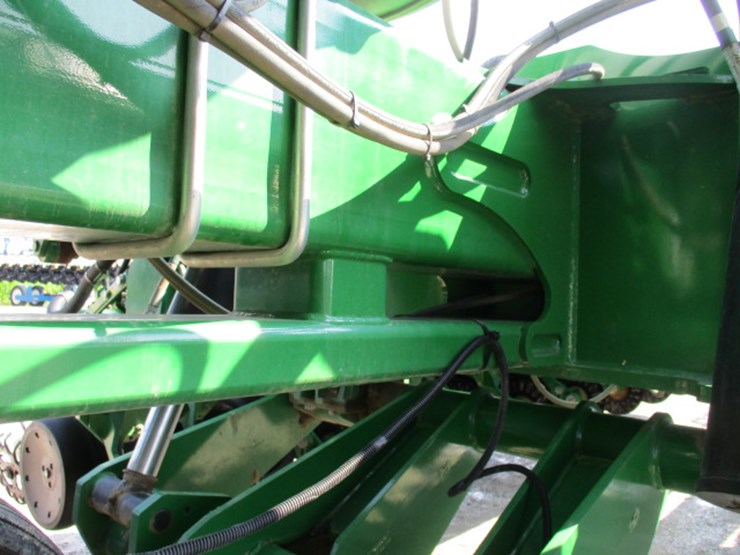 2016-john-deere-db60-image-60