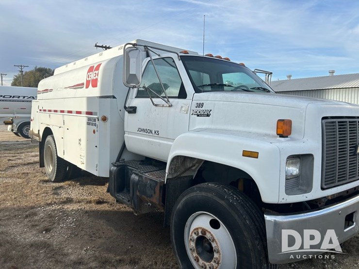 1995-caterpillar-3116-image-2