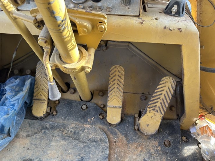 caterpillar-824b-image-39