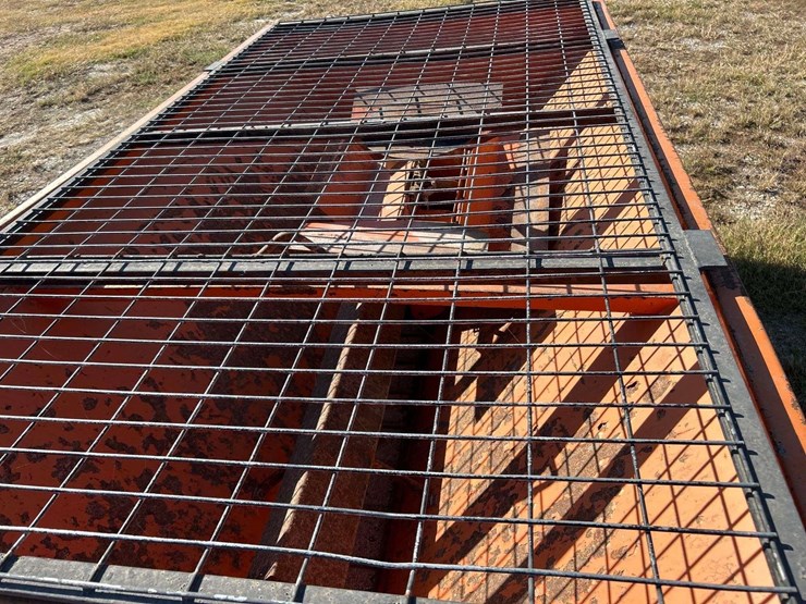 2002-henderson-fsp-sandspreader-attachment-image-9