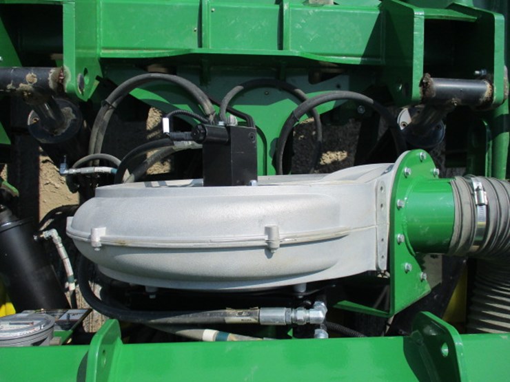 2016-john-deere-db60-image-50