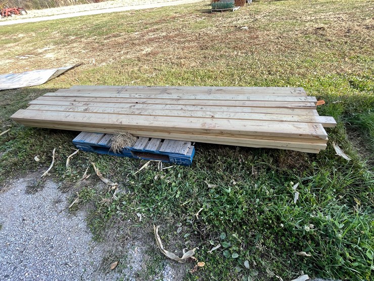 #3151-•-pallet-of-various-lumber-image-6