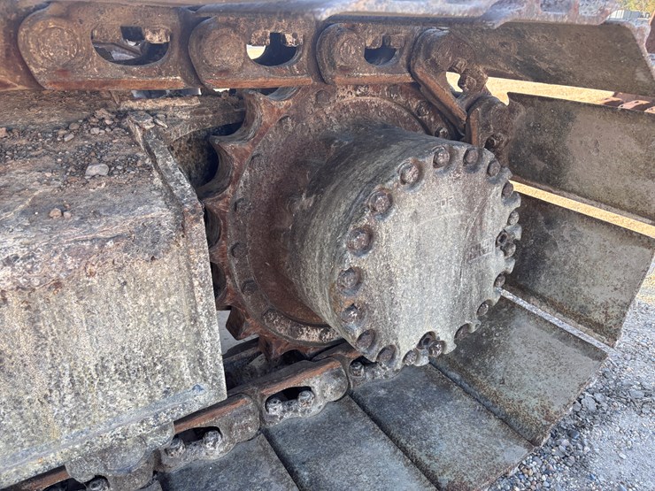 komatsu-pc200-lc-image-14