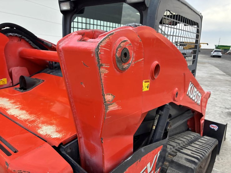 kubota-svl75-2-image-22