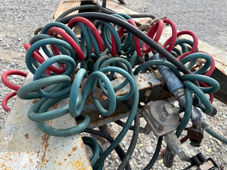 2010-great-dane-trailer-image-18