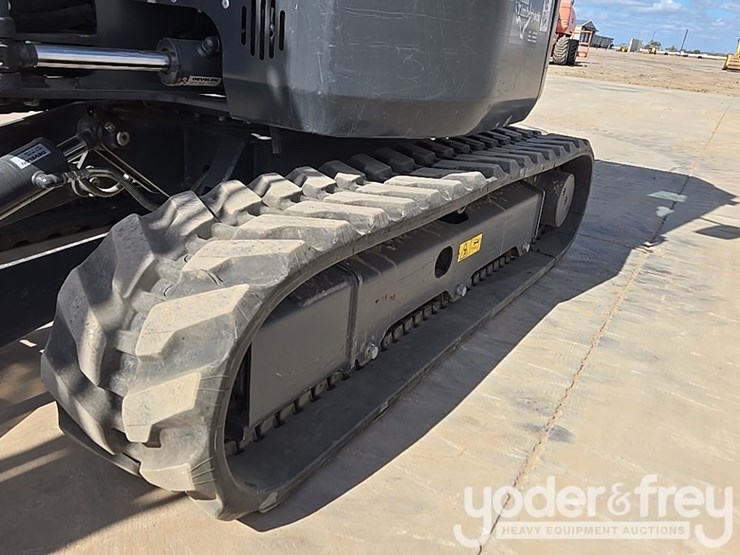 2024-develon-dx27z-7-image-9