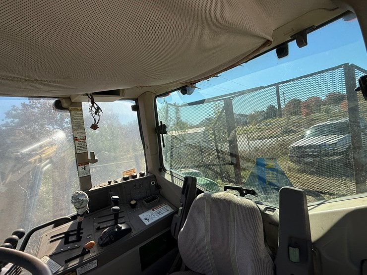 john-deere-6330-image-71