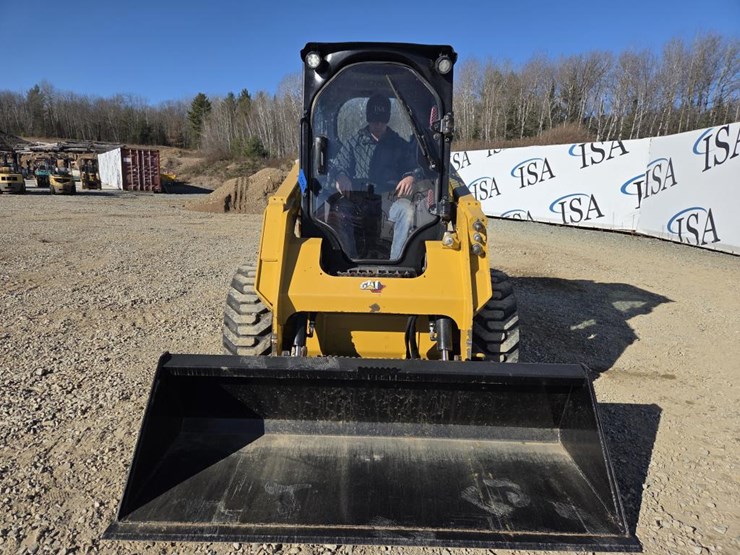 caterpillar-236d3-image-8