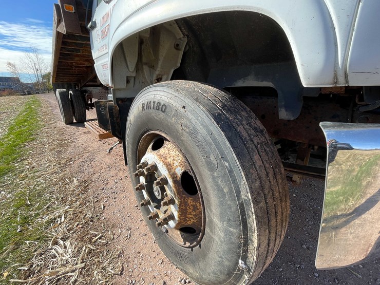 #3006-•-1999-chevy-c6500-single-axle-dump-flatbed-truck-(title-in-delay)-image-21